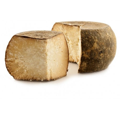 Sheep's cheese Pecorino Fiore Sardo DOP