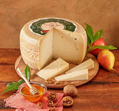 Moliterno White Gourmet Cheese
